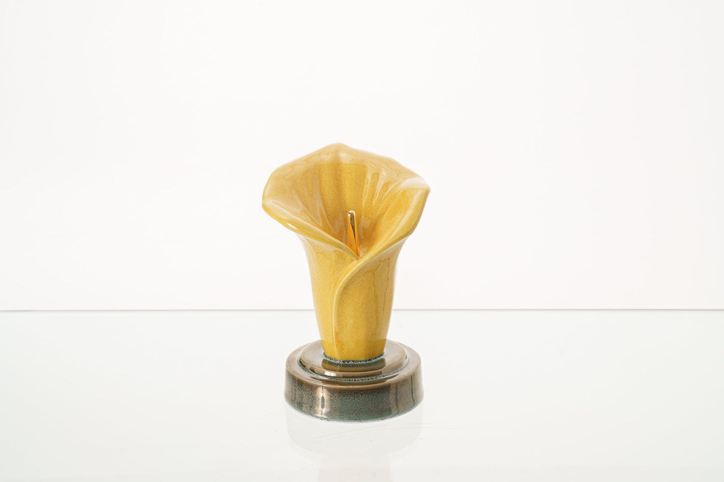 
                  
                    Pulvis Art Urns Keepsake Urn Calla Lily Keepsake Urn - Amber Yellow | Ceramic. Keepsake for cremation ashes -small
                  
                