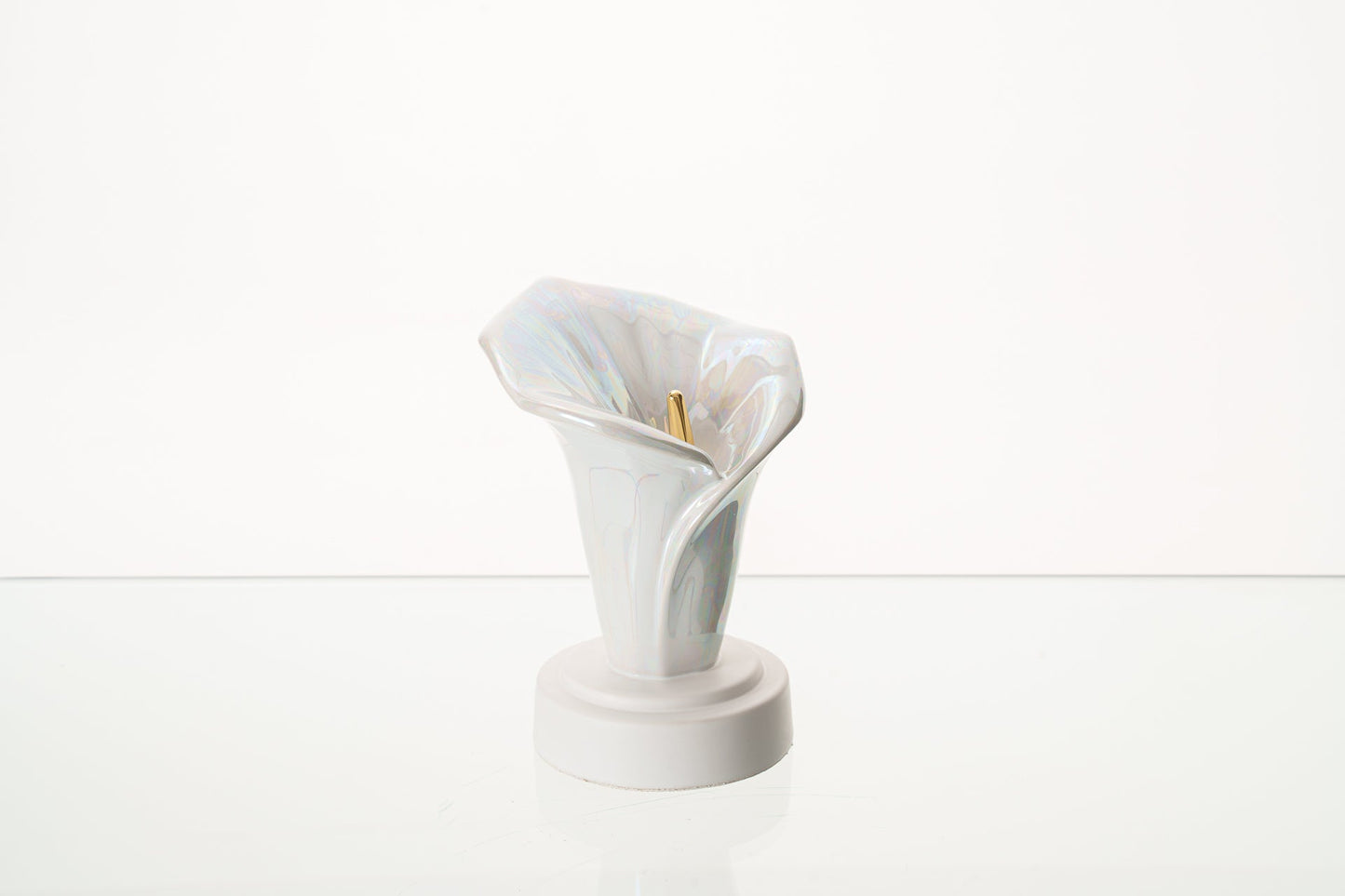 
                  
                    Pulvis Art Urns Keepsake Urn Calla Lily Keepsake Urn - Pearly White | Ceramic
                  
                