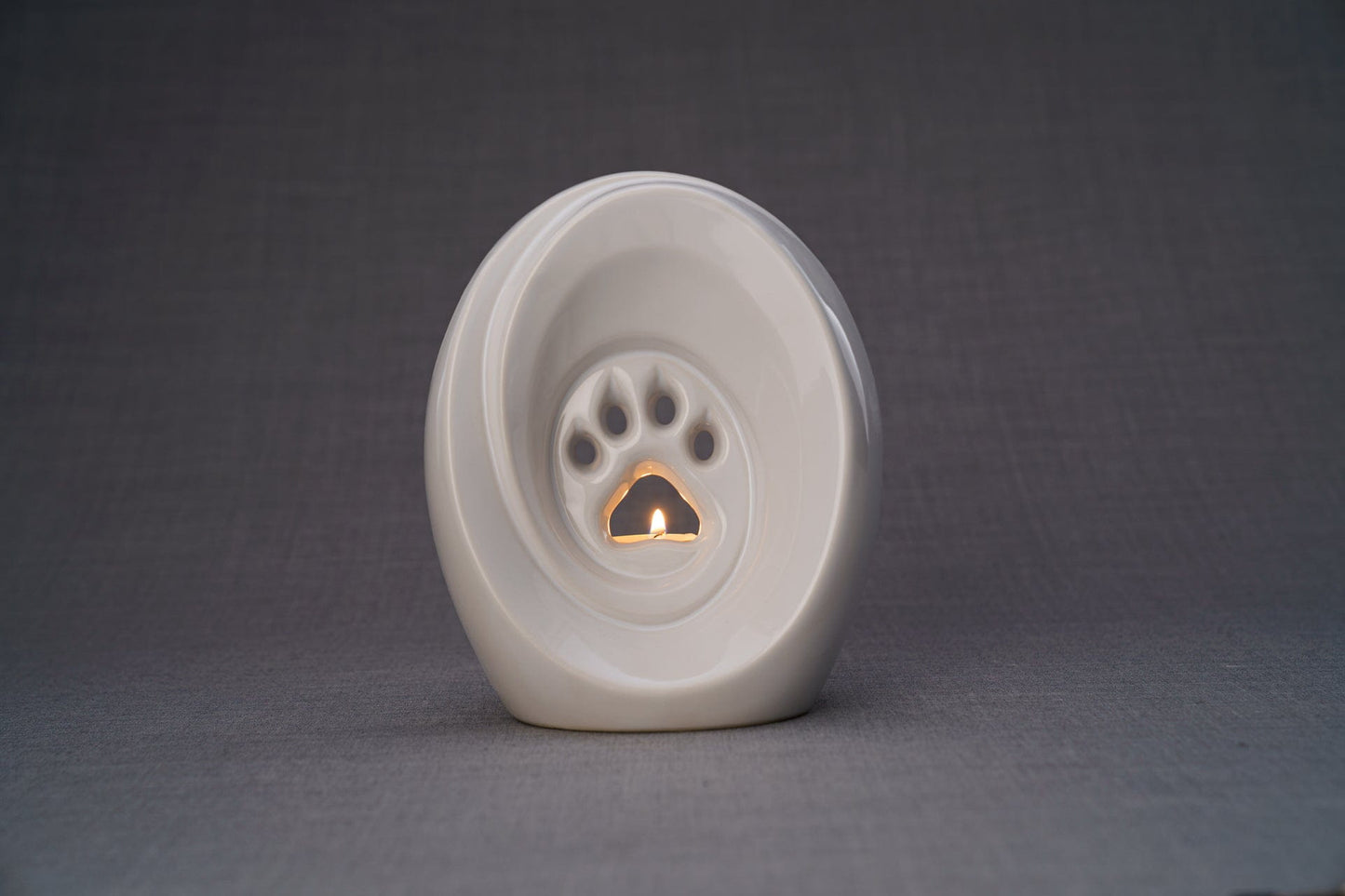 
                  
                    Pulvis Art Urns White / Light "Paw" Pet Memorial Bundle - 4 pcs. | Handmade
                  
                