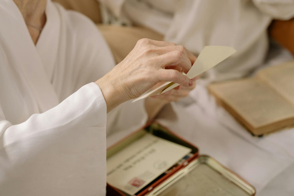 The Therapeutic Power of Writing Letters to the Deceased