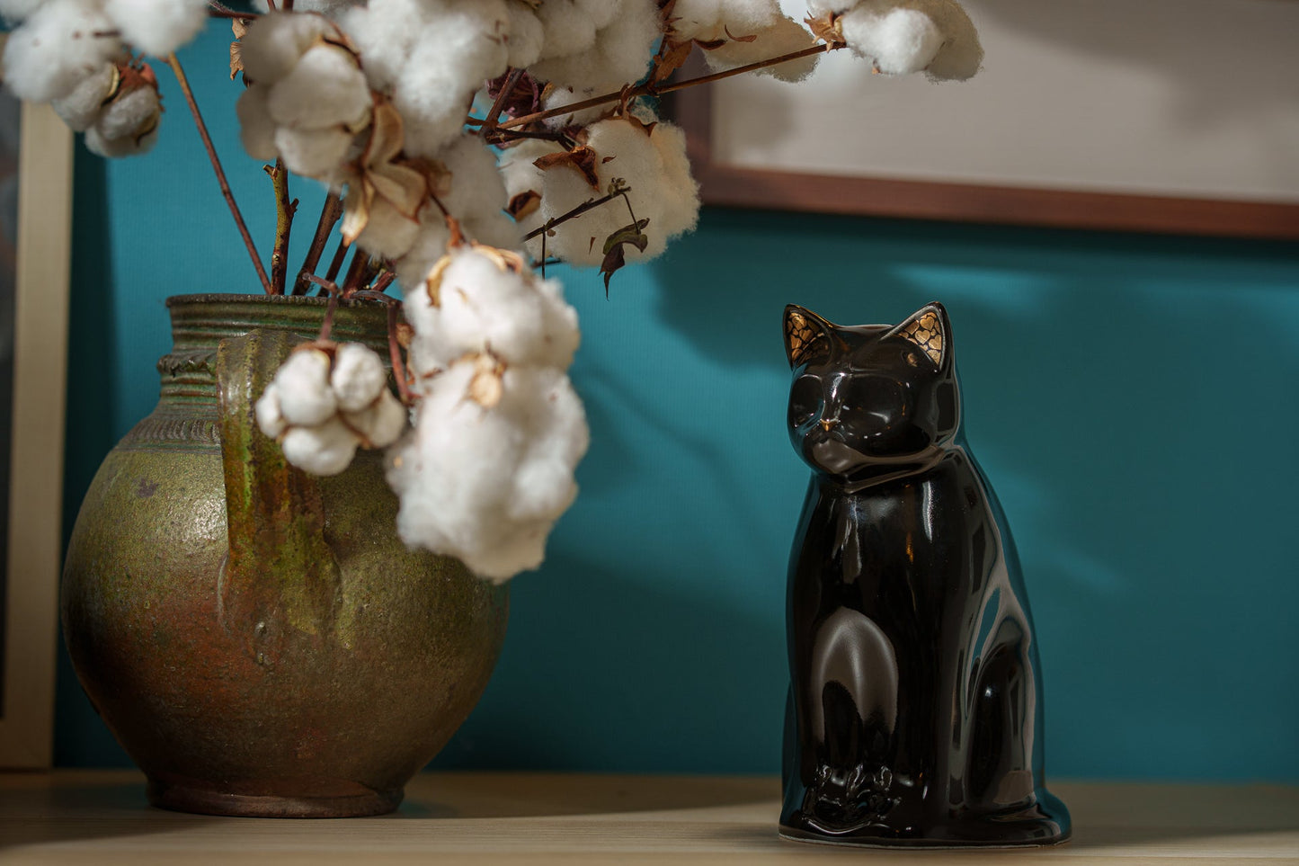 Meow Cat Urn for Ashes by Pulvis Art Urns