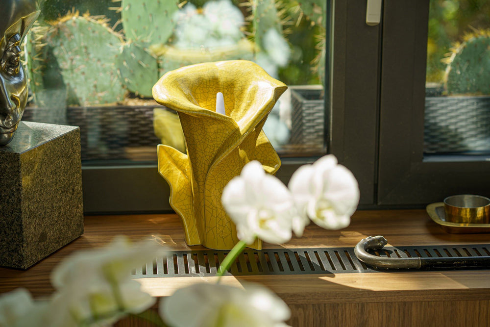 Pulvis Art Urns Adult Size Urn Calla Flower Memorial Urn for Ashes - Medium Urn | Yellow Craquelure