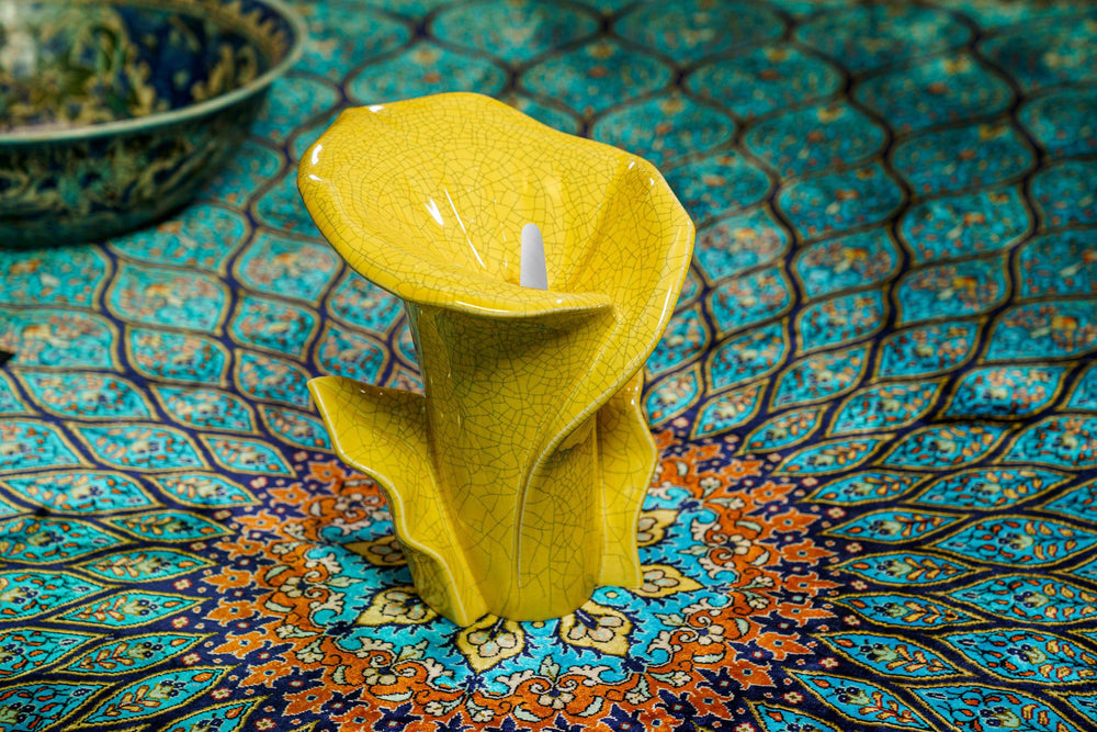 Pulvis Art Urns Adult Size Urn Calla Flower Memorial Urn for Ashes - Medium Urn | Yellow Craquelure