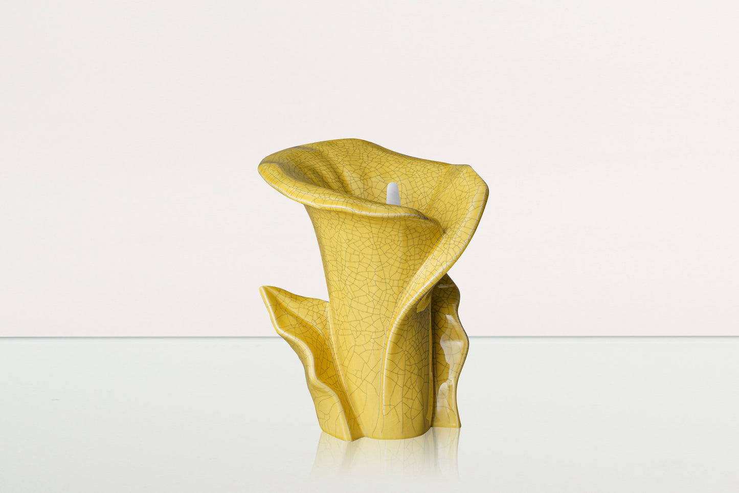 
                  
                    Pulvis Art Urns Adult Size Urn Calla Flower Memorial Urn for Ashes - Medium Urn | Yellow Craquelure
                  
                