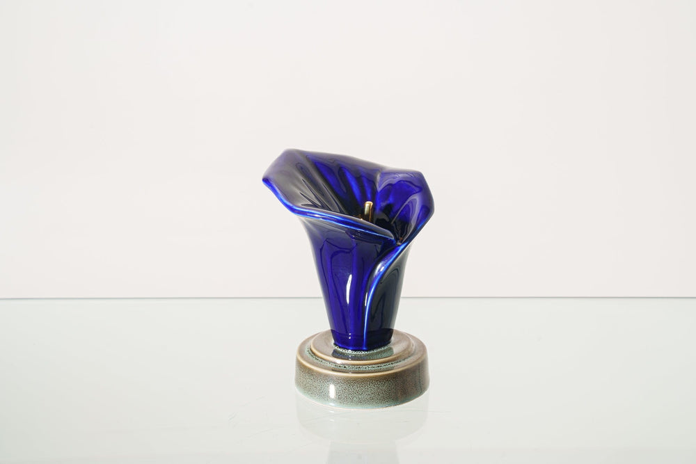 Pulvis Art Urns Keepsake Urn Calla Lily Keepsake Urn - Blue Night | Ceramic. Keepsake for cremation ashes -small