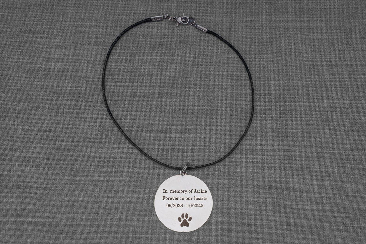 
                  
                    Pulvis Art Urns Name Plate Holder Round Pet Necklace for Personalization | Stainless Steel
                  
                