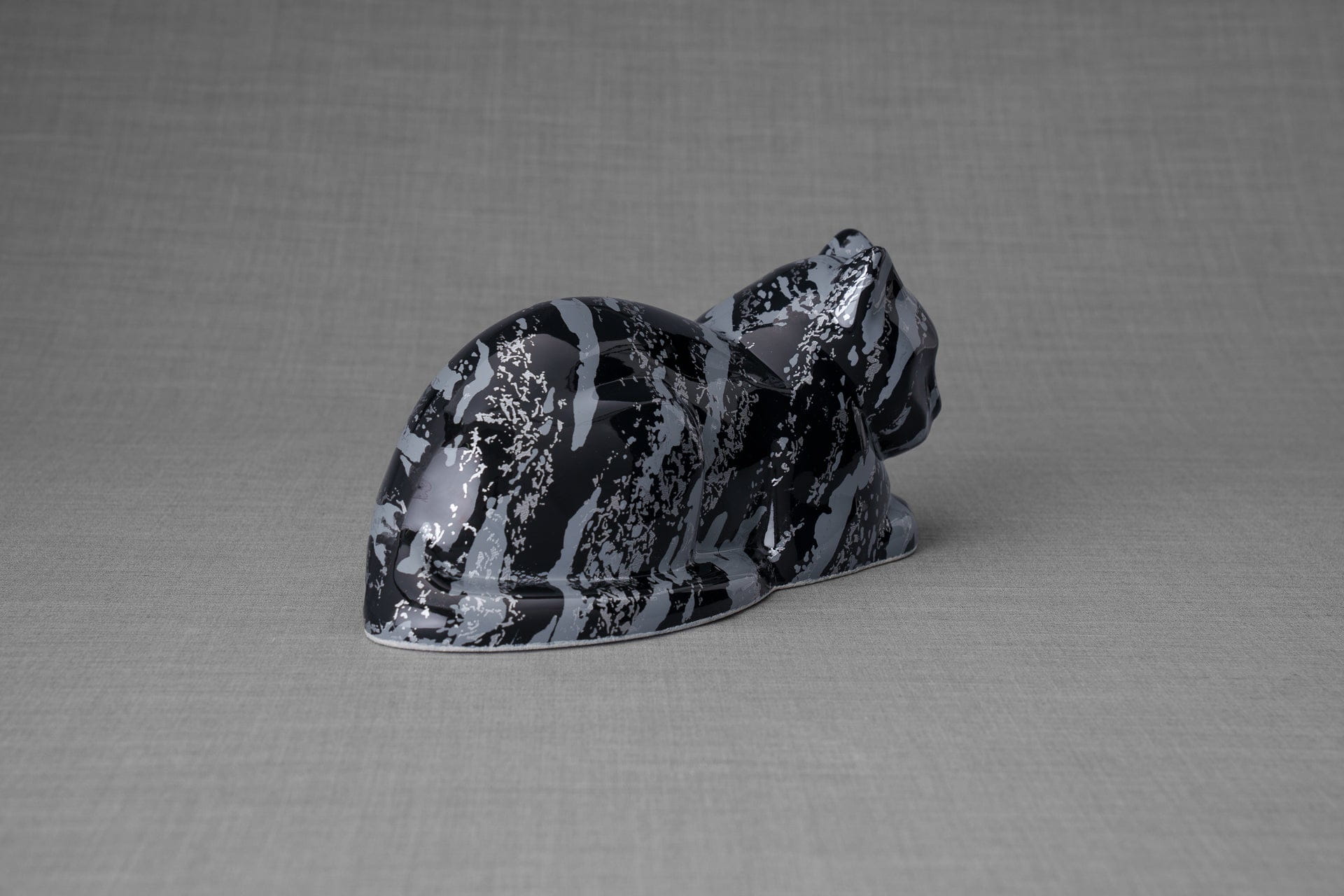 HydroGraphics Pet Urn For Cat - Vortex - Ceramic