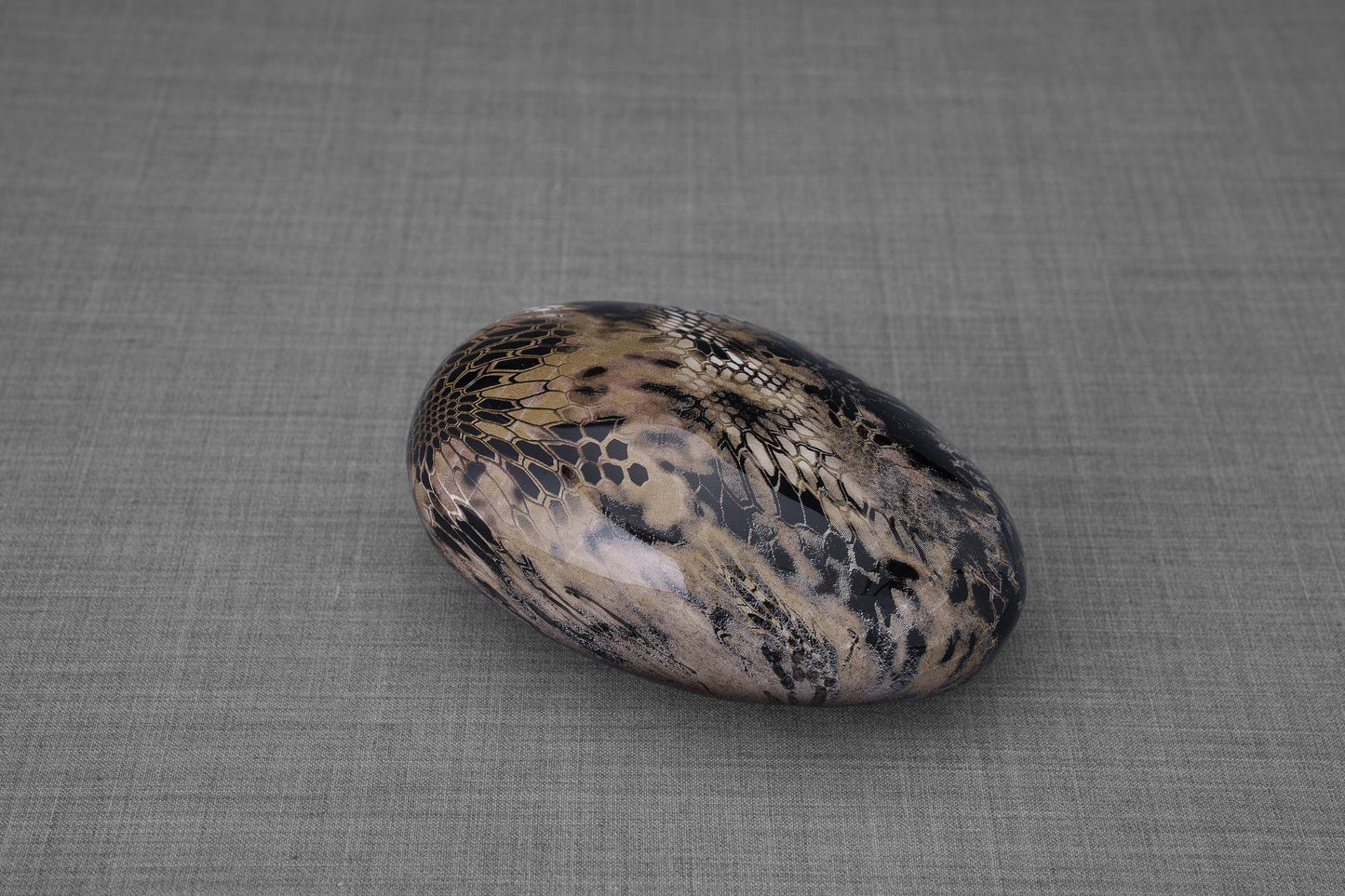 Pulvis Art Urns Pet Urn Snake Pet Urn - Beige | Ceramic | HydroGraphics