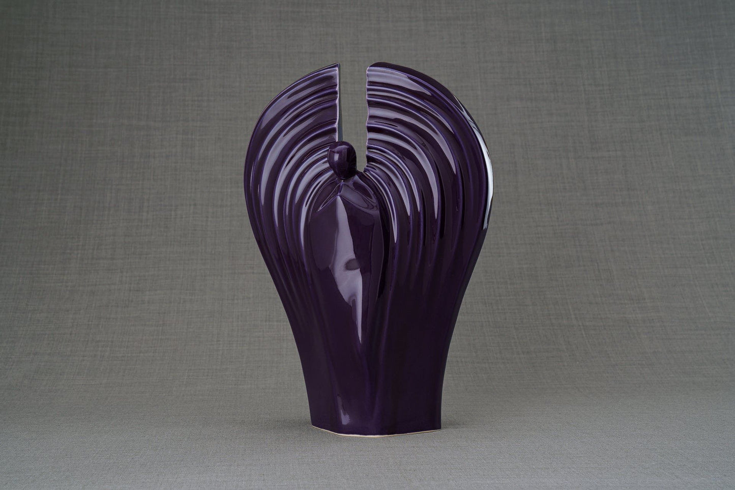 
                  
                    Pulvis Art Urns Adult Size Urn Guardian Handmade Cremation Urn for Ashes - Large | Violet | Ceramic
                  
                