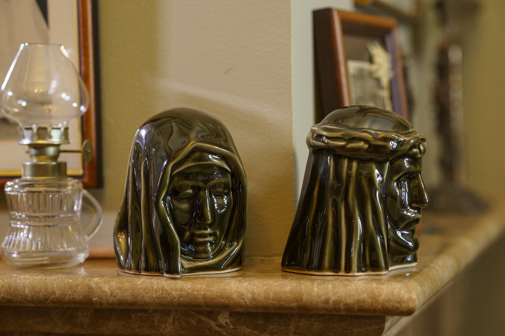 Pulvis Art Urns Keepsake Urn Handmade Mini Keepsake Urn "The Christ" - Oily Green | Ceramic