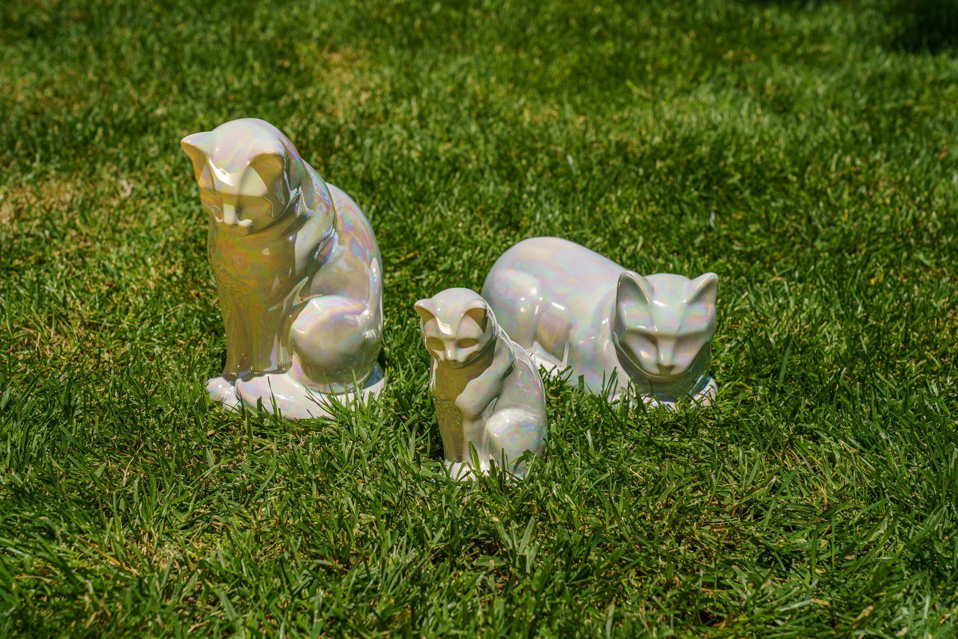 Mini Pet Urn for Ashes Neko Pearly White Handmade Ceramic